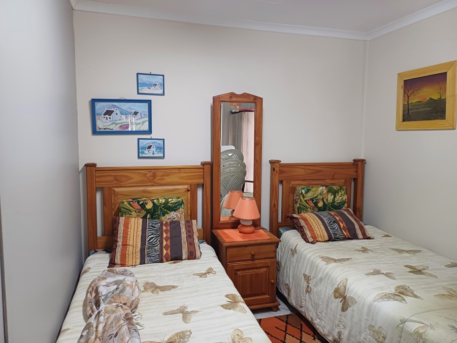 3 Bedroom Property for Sale in Hartenbos Central Western Cape